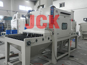 自动传输式喷砂机